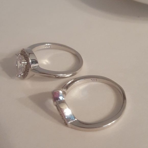 Crowned Pear Cut 2 Piece Bridal Wedding Ring Set - Picture 6 of 7